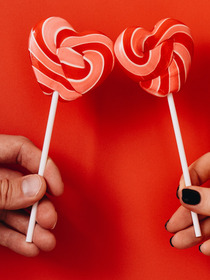 Slik finner du perfekt valentinsdag gave til kjæresten din